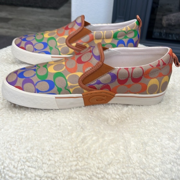 Coach Men's 10.5D Pride Slip-On Skate Sneakers NWT. - Picture 3 of 9